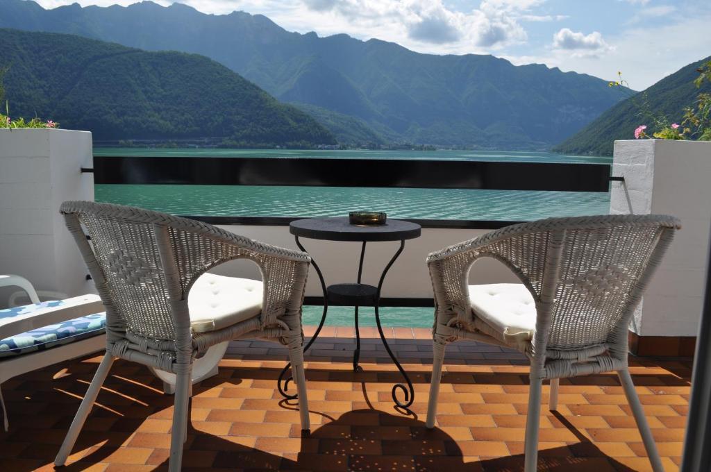 Hotel Garni Battello Melide Bagian luar foto
