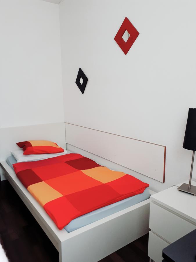 Hotel Garni Battello Melide Bagian luar foto
